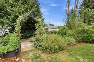 2001 5th Ave NW, Puyallup, WA 98371 - Photo 32