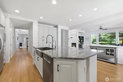 22844 NE 126th Street, Redmond, WA 98053 - Photo 12