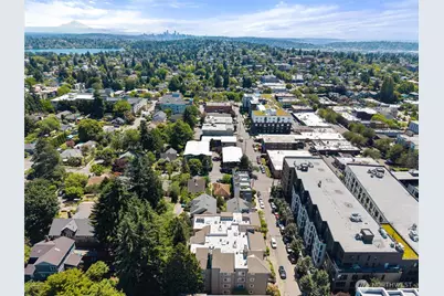8720 Phinney Avenue N #21, Seattle, WA 98103 - Photo 30