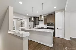 615 238th St SE, Bothell, WA 98021 - Photo 8