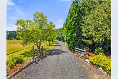 1677 North Fork Road, Chehalis, WA 98532 - Photo 2