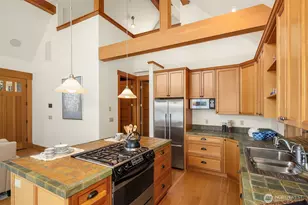 4102 100th Ave SE, Mercer Island, WA 98040 - Photo 34