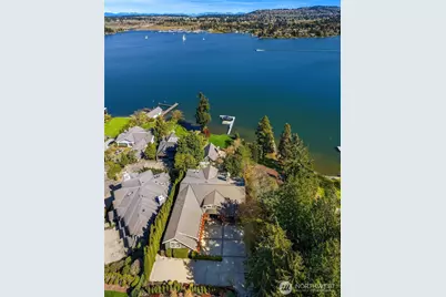 4102 100th Avenue SE, Mercer Island, WA 98040 - Photo 2