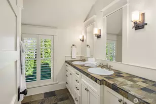 4102 100th Ave SE, Mercer Island, WA 98040 - Photo 28