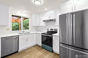 12718 SE 184th Pl, Renton, WA 98058 - Photo 8