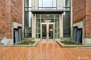 10000 Main St, Bellevue, WA 98004 - Photo 2