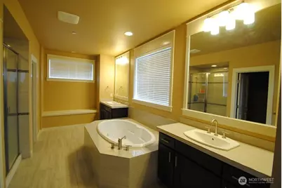 15945 NE 117th Street, Redmond, WA 98052 - Photo 16