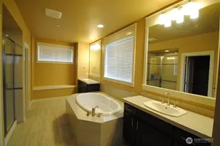 15945 NE 117th St, Redmond, WA 98052 - Photo 16