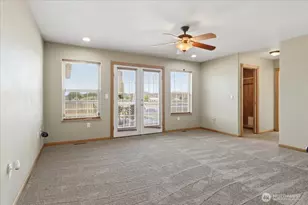 55212 Bay Area Dr, Electric City, WA 99123 - Photo 14