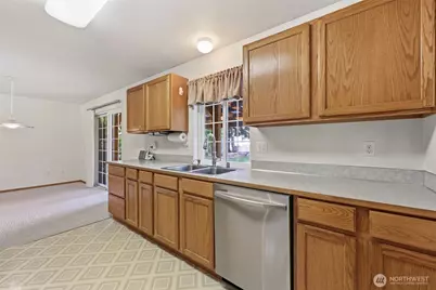 506 Nieland Loop SE, Rainier, WA 98576 - Photo 16
