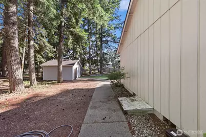 506 Nieland Loop SE, Rainier, WA 98576 - Photo 22