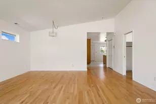 2169 Mariner Beach Dr, Oak Harbor, WA 98277 - Photo 14
