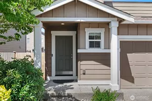 19516 SE 270th Pl, Covington, WA 98042 - Photo 2