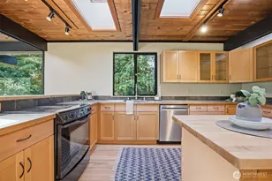 263 Chuckanut Point Rd, Bellingham, WA 98229 - Photo 18