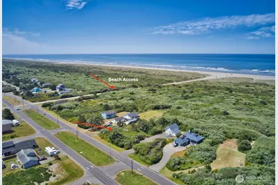 429 Ocean Shores Boulevard NW, Ocean Shores, WA 98569 - Photo 2