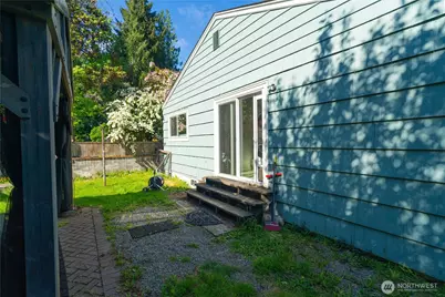 2043 Bethel Street NE, Olympia, WA 98506 - Photo 22