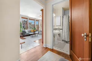 405 Prospect St, Seattle, WA 98109 - Photo 28