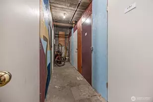 405 Prospect St, Seattle, WA 98109 - Photo 32