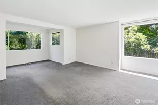 10045 10th Ave SW, Seattle, WA 98146 - Photo 8