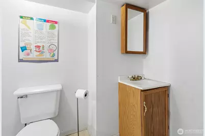 10045 10th Avenue SW, Seattle, WA 98146 - Photo 32