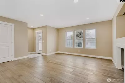 3403 S 144th Lane, Tukwila, WA 98168 - Photo 10