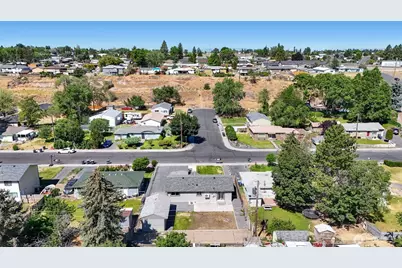 1545 Mary Street, Moses Lake, WA 98837 - Photo 12