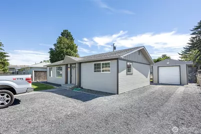 1545 Mary Street, Moses Lake, WA 98837 - Photo 2