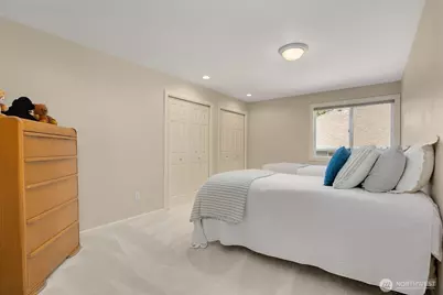 2714 232nd Place SE, Sammamish, WA 98075 - Photo 32