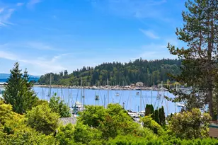 470 Wood Ave SW, Bainbridge Island, WA 98110 - Photo 10