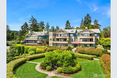 470 Wood Avenue SW #2A, Bainbridge Island, WA 98110 - Photo 1