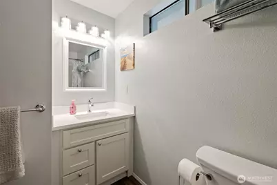 24832 12th Avenue S, Des Moines, WA 98198 - Photo 18