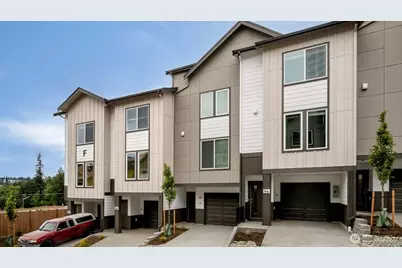 16830 20th Avenue W #D5, Lynnwood, WA 98037 - Photo 1
