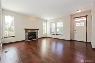 2406 43rd Ave SE, Puyallup, WA 98374 - Photo 4