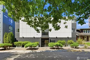 4731 12th Ave NE, Seattle, WA 98105 - Photo 2