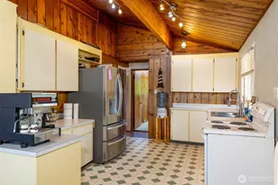 1856 Hoquiam Ln S, Westport, WA 98595 - Photo 8