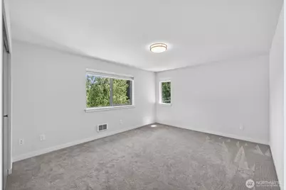 629 Bing Road #B, Lynnwood, WA 98036 - Photo 14