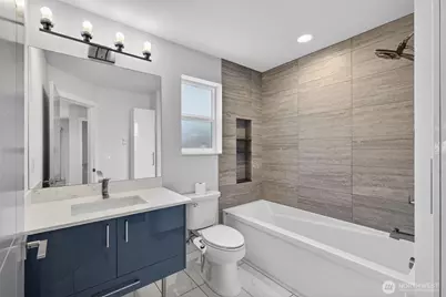 629 Bing Road #B, Lynnwood, WA 98036 - Photo 24