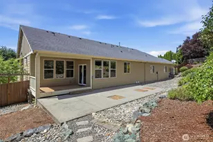 9419 185th Dr SE, Snohomish, WA 98290 - Photo 32