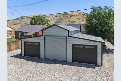 446 5th Street, Chelan Falls, WA 98817 - Photo 40