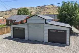 446 5th St, Chelan Falls, WA 98817 - Photo 40