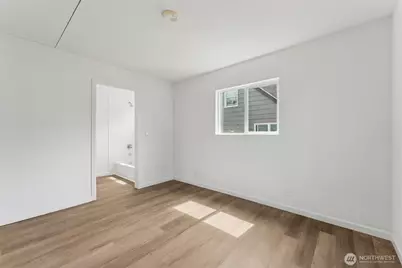 1720 N Wycoff Avenue, Bremerton, WA 98312 - Photo 14