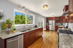 13636 2nd Ave S, Burien, WA 98168 - Photo 6