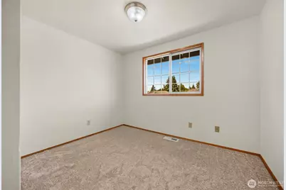 6308 98th Place NE, Marysville, WA 98270 - Photo 18