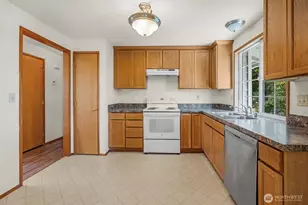 6308 98th Pl NE, Marysville, WA 98270 - Photo 12