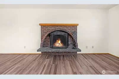 6308 98th Place NE, Marysville, WA 98270 - Photo 10