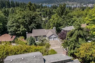15812 71st Ave NE, Kenmore, WA 98028 - Photo 2