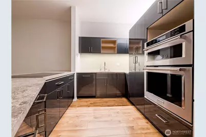 526 1st Avenue S #203, Seattle, WA 98104 - Photo 16