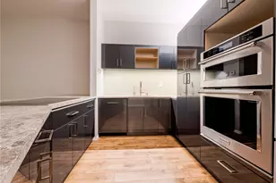 526 1st Ave S, Seattle, WA 98104 - Photo 16