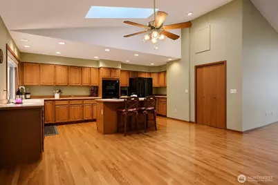 7411 71st Avenue Ct SW, Lakewood, WA 98498 - Photo 12