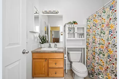 10543 Midvale Avenue N #A, Seattle, WA 98133 - Photo 14
